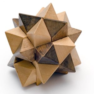 Stella in Legno Bicolore, Puzzle in 3D